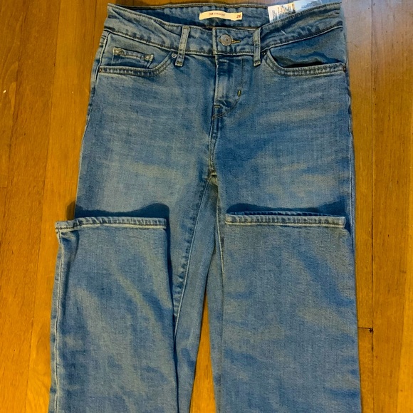 ✨Brand new Levi’s straight jeans✨ - Picture 4 of 6